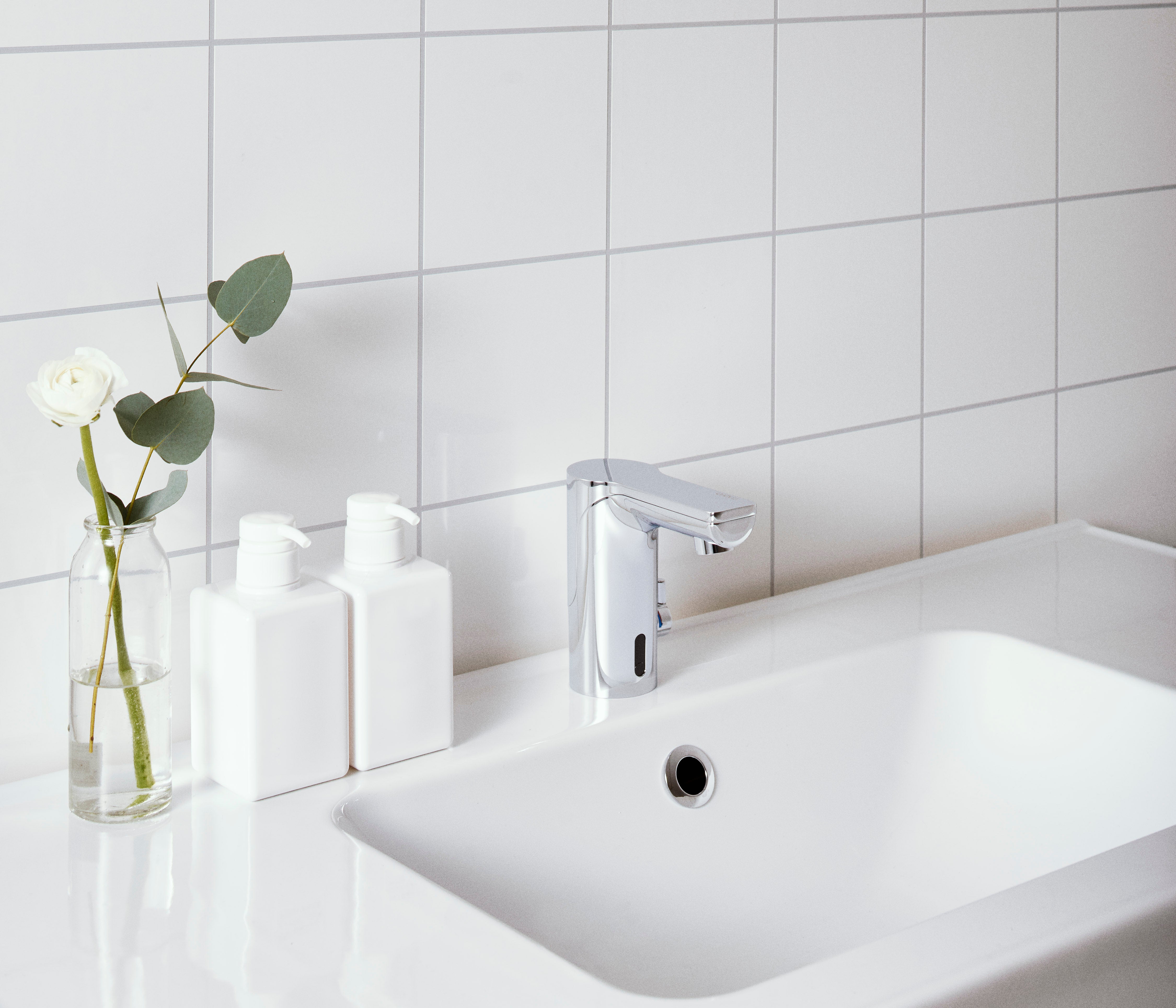 Mora Mmix Tronic Tvättställsblandare - Kranar - 7391887236600 - 4